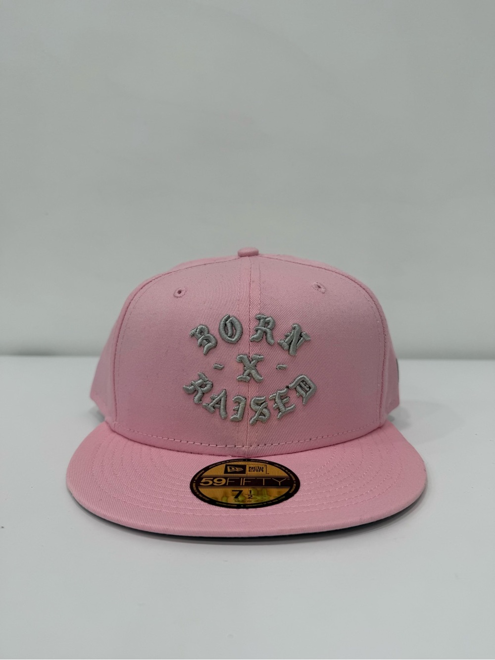 Born x Raised New Era 59FIFTY Fitted Baseball Fitted Cap Hat Pink Size 7 1/2